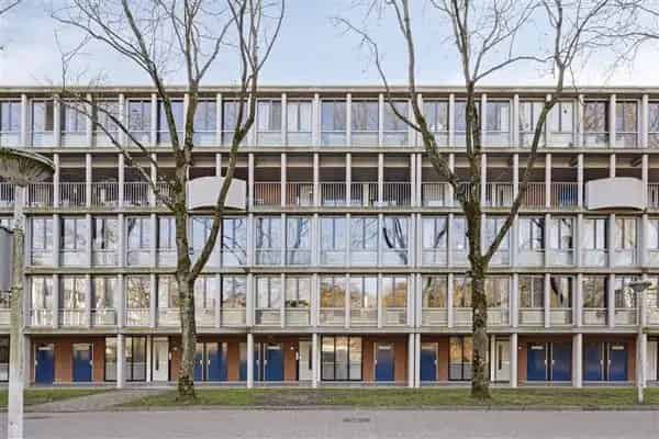 Amsterdam Plan van Gool: Ruim Appartement 2 slaapkamers Zonnig Balkon