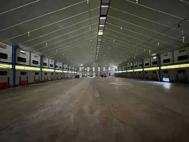 Bedrijfshal te huur Kootwijkerbroek 1800m²