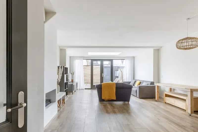 Ruime Hoekwoning Almere Haven 4 Slaapkamers Zonnige Tuin 10 Zonnepanelen