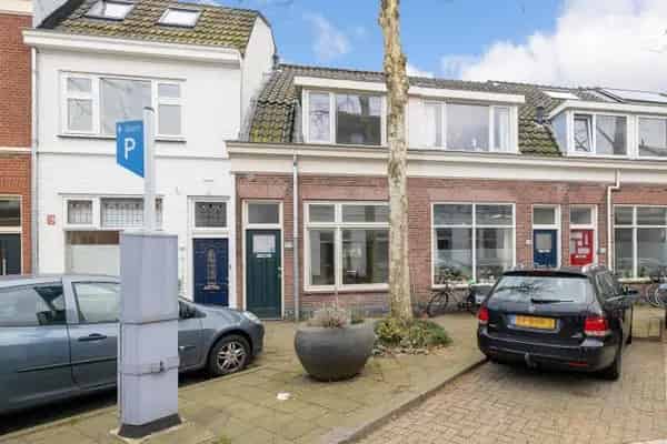Tussenwoning Utrecht 2 slaapkamers Ruime leefruimte