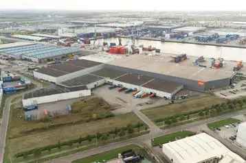 Bedrijfsruimte te Huur Moerdijk 2547m2 Opslag Logistiek