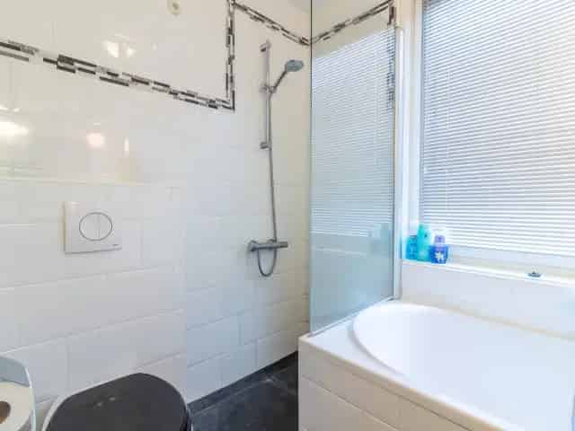 Ruime Hoekwoning 3 Slaapkamers 2 Badkamers Muiderberg