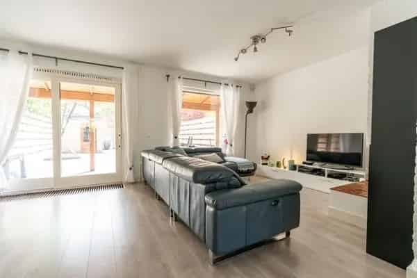 Moderne Tussenwoning Wassenaar 5 slaapkamers 2 badkamers