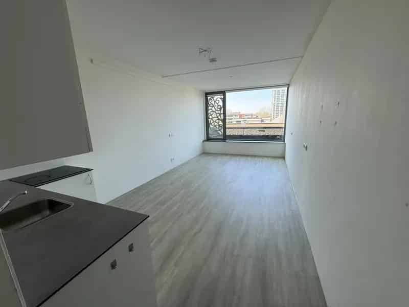 Studio Amsterdam Nieuw West Jonge Professionals