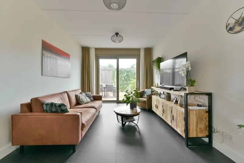 Huis te koop: Ruime 4 slaapkamer woning met energielabel A++++