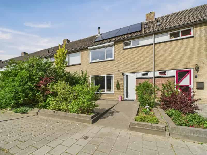 Ruime 4 Slaapkamers Tussenwoning 2 Badkamers Energielabel A