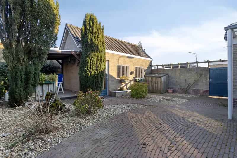 Huis te koop Oss: Ruime vrijstaande woning nabij centrum