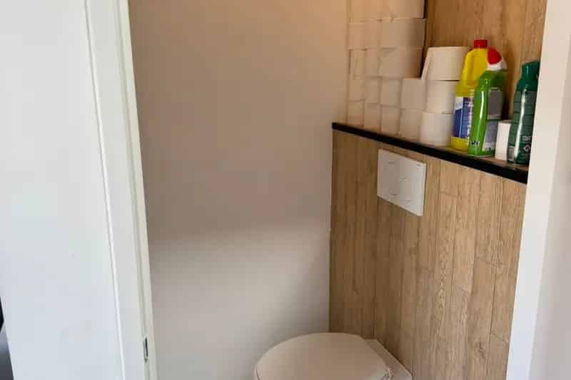 Bedrijfshal Rotterdam Nesselande 52m2 te huur A20