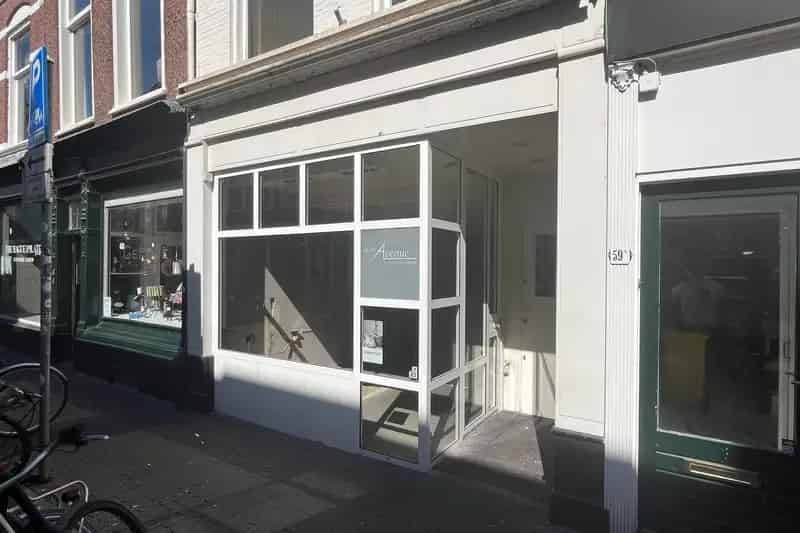 Winkel te Huur Denneweg Den Haag 70m2