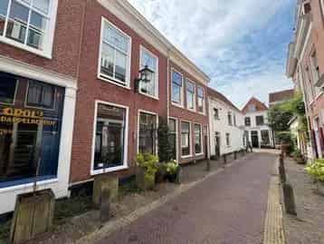 Te Huur: Ruim 3-kamer appartement Haarlem met dakterras
