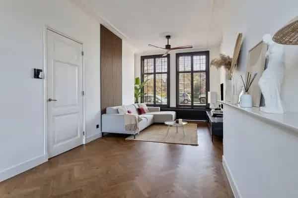 Herenhuis Alkmaar Centrum 4 slaapkamers Tuin Modern