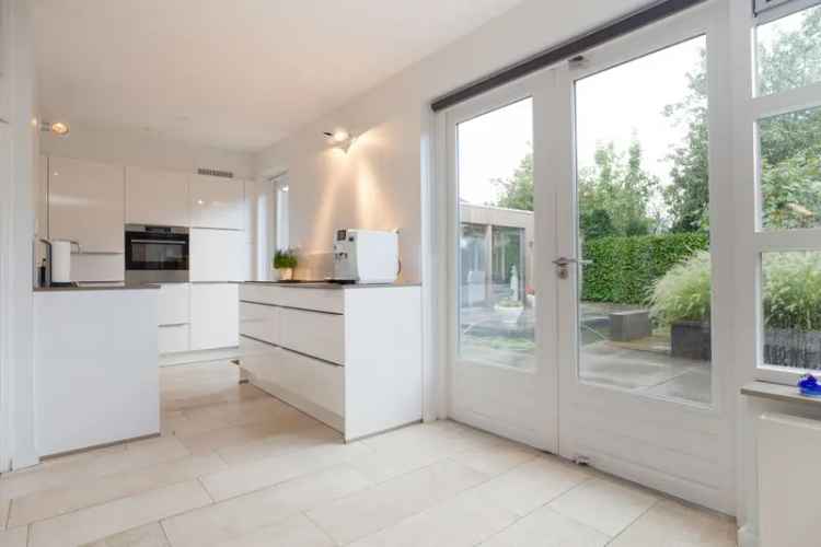 Ruime Tweekapper te Koop in s Hertogenbosch 4 Slaapkamers