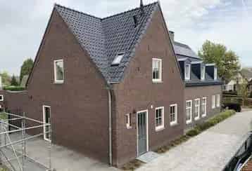Huurwoning Hoogeloon Hoofdstraat