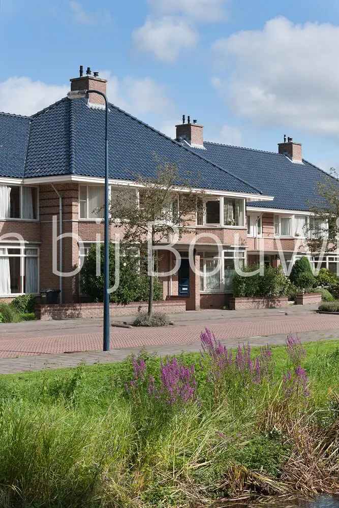 Ruime Tussenwoning Leidschendam 140m2 3 Slaapkamers Tuin