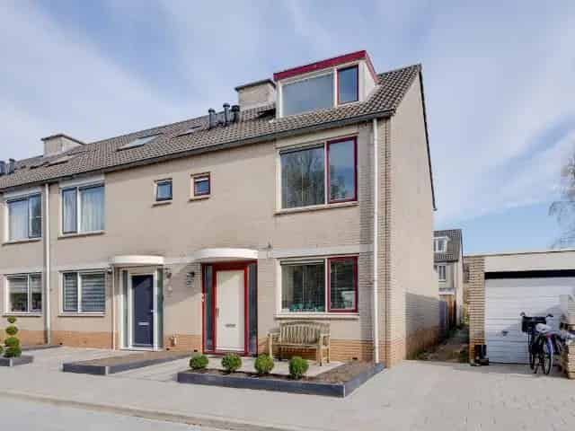 Woning te koop: Tjalk 110 1 GN Diemen Vastgoed Nederland