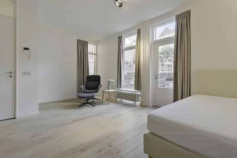 Zonnige Studio Jekerkwartier Privéterras Zuid