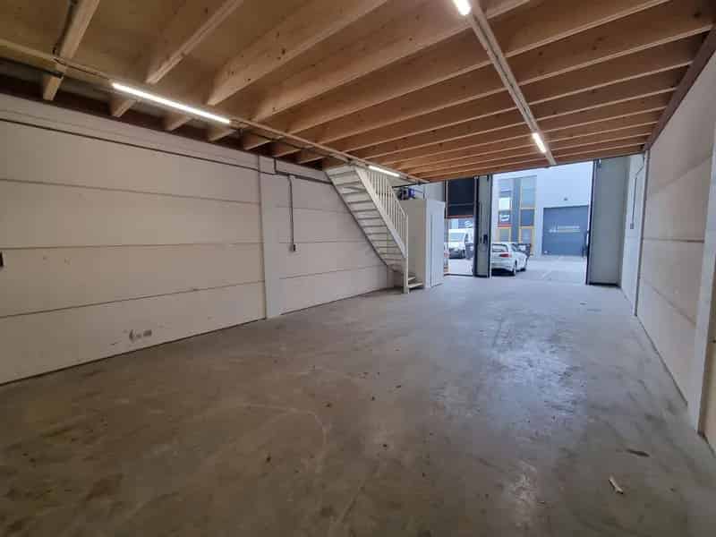 Bedrijfshal te huur Moordrecht 128m² Entresolvloer