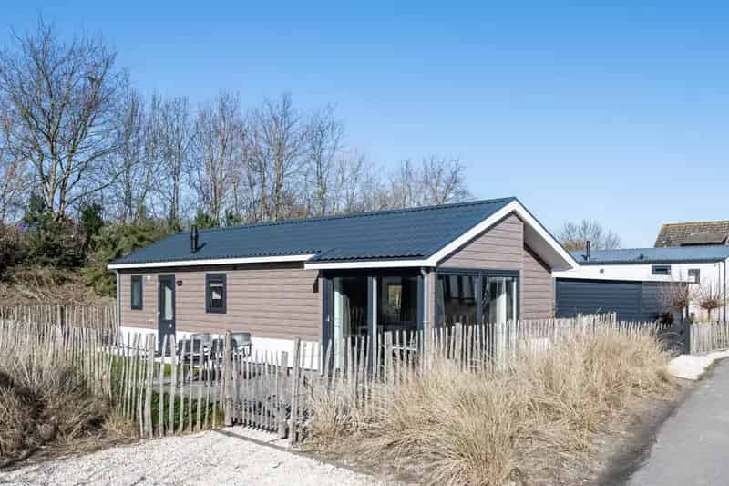 Huis Te Koop , Hellevoetsluis, Zuid-Holland