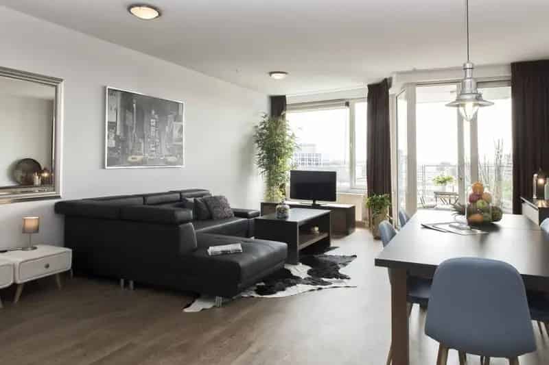 Luxe appartement twee slaapkamers balkon moderne keuken