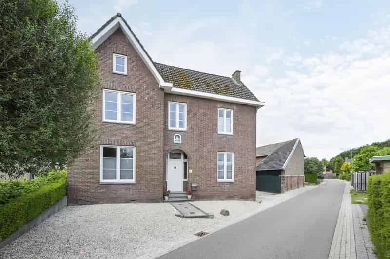 Huis Te Koop , 6, Scheuldersteeg, Scheulder, Limburg