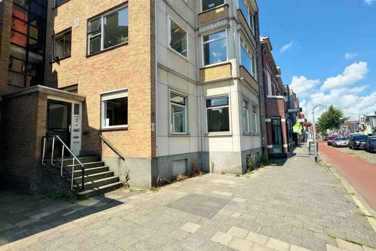 Kantoor Groningen | Zoek kantoren te koop: Verlengde Hereweg 117 9721 AJ Groningen [funda in business]