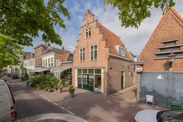 Appartement Burgwal Haarlem: Wonen en Werken in Rijksmonument