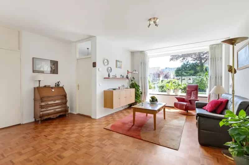 Huis te koop Hilversum: Ruime gezinswoning 124m² 3 slaapkamers