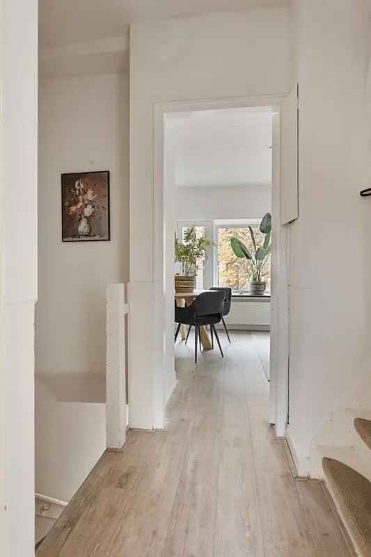 Woning Te Koop in Groningen, Groningen