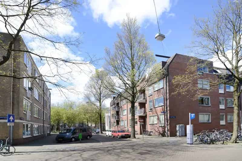 Tweekamerappartement Amsterdam Staatsliedenbuurt