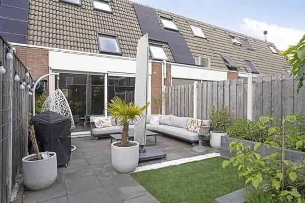 Royale Eengezinswoning te koop in Alphen aan den Rijn