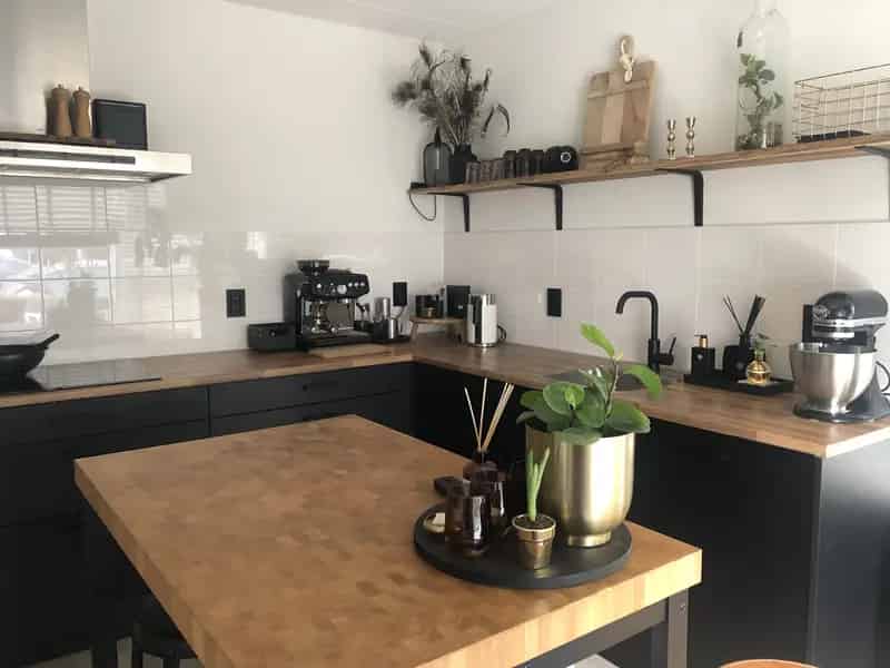 Ruime Hoekwoning Grote Tuin Extra Slaapkamer Zolder