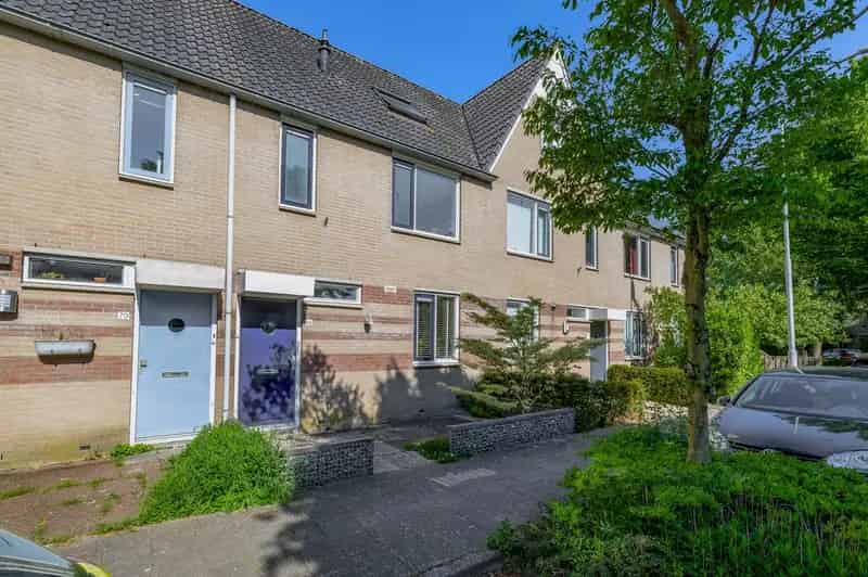 5 Slaapkamers Middenwoning Wageningen Ruime Tuin Nabij Voorzieningen