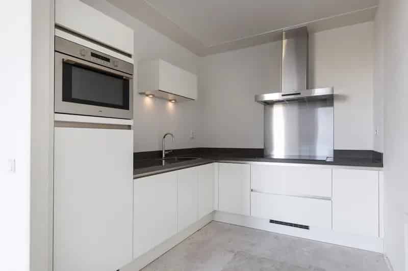 Maisonnette 150m2 2 slaapkamers gerenoveerde keuken badkamer