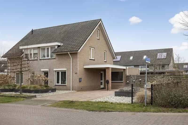 Ruime 2 1 Kapwoning Stroomdal Modern Luxe Sanitair
