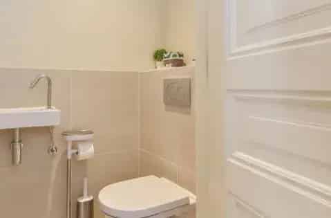 3 Kamer Appartement 183m2 Den Haag te Huur