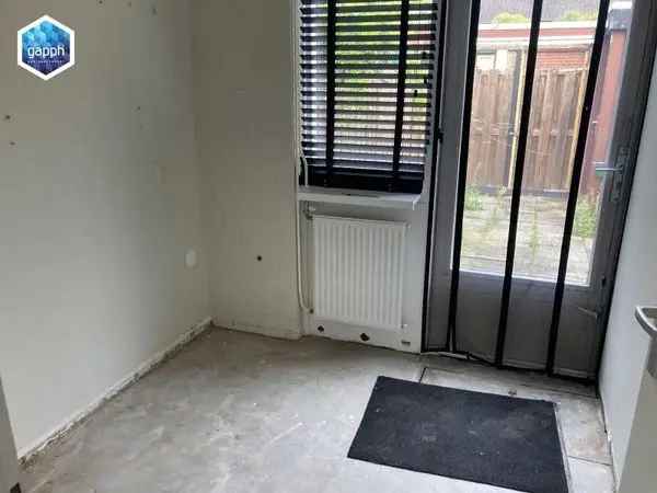 Betaalbare Huurwoning Zwijndrecht Nabij Winkelcentrum en Station