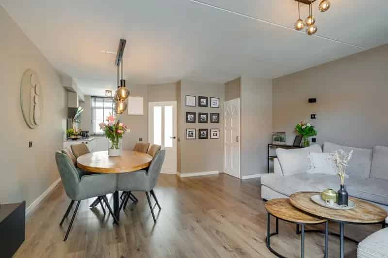 Moderne Tussenwoning 4 slaapkamers Naaldwijk