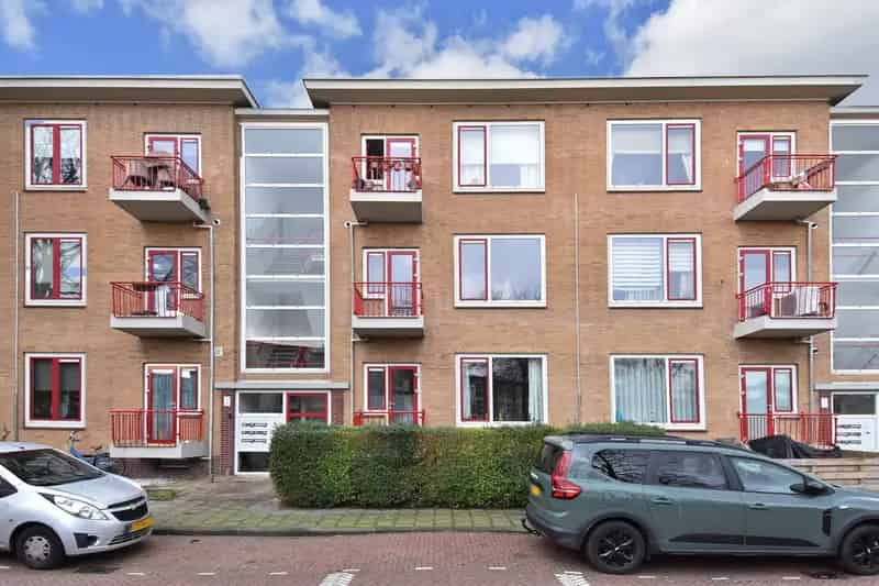 2 Kamer Appartement Den Haag Leyenburg 2 Balkons