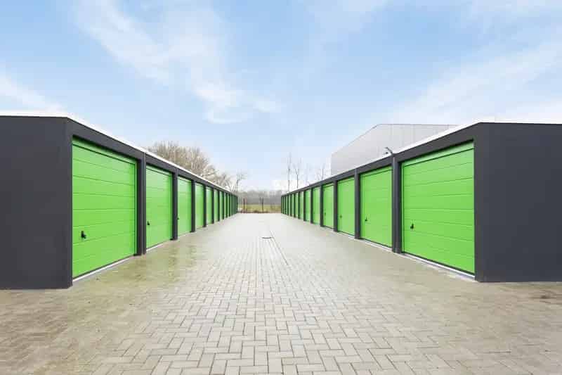 Garageboxen te Huur Enschede - Beveiligd Opslag Werkruimte