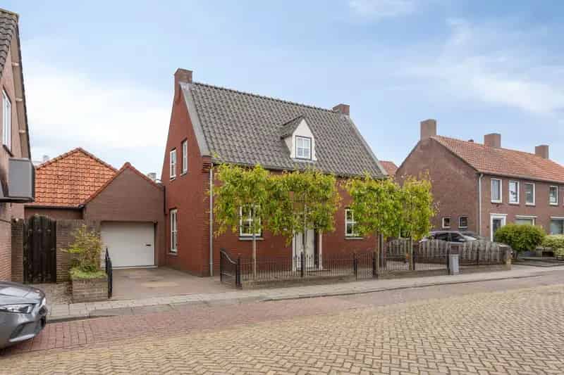 Huis te koop: Antwerpsestraat 4921 DD Made
