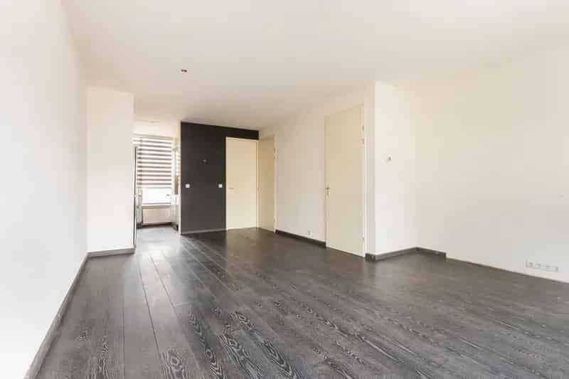 4 Kamer Tussenwoning Sterrenburg 3