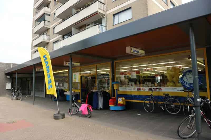 Winkelruimte te Huur Eindhoven Vaartbroek 312m2