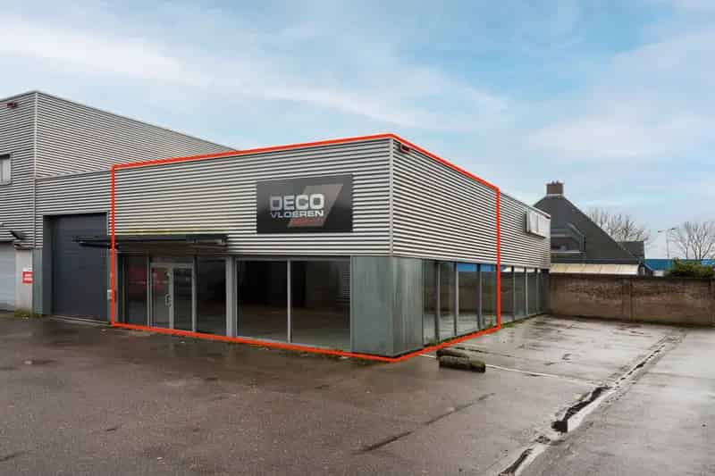 Bedrijfshal te Huur Sittard 300m²