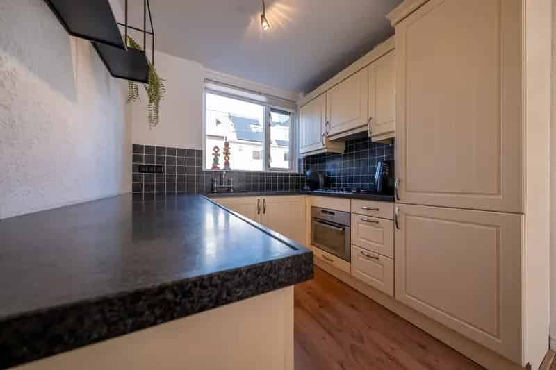 Tussenwoning Vinkeveen 4 slaapkamers zonnige tuin
