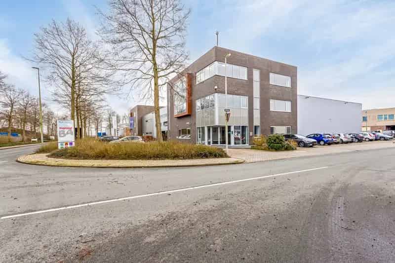 Bedrijfshal Purmerend 1294m² te huur