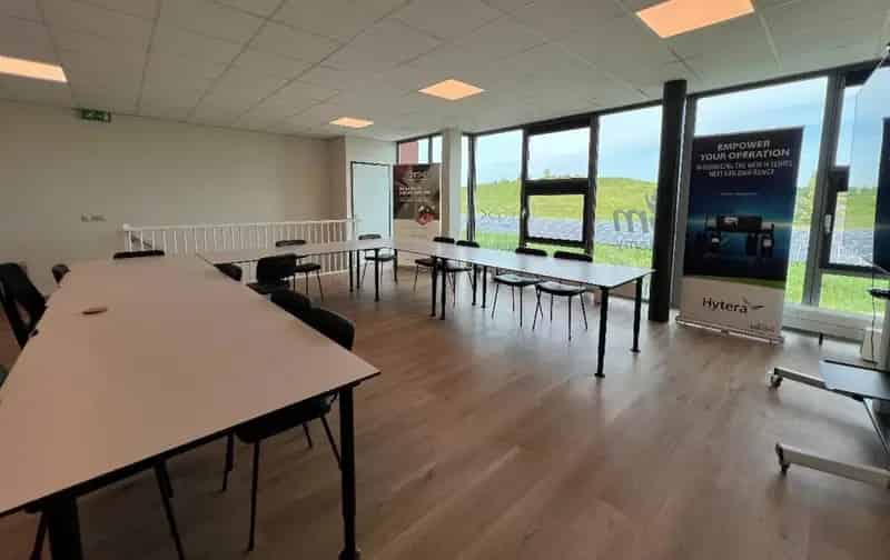 Kantoorruimte huren Barendrecht 150m²  A15 A29