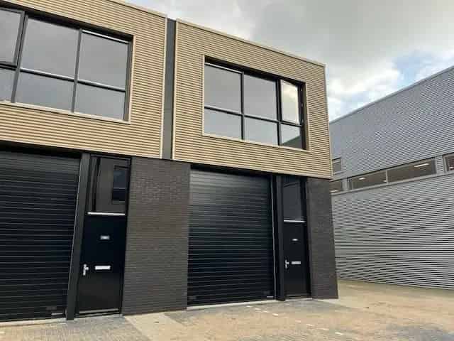 Bedrijfsunit te huur Vlaardingen 158m²