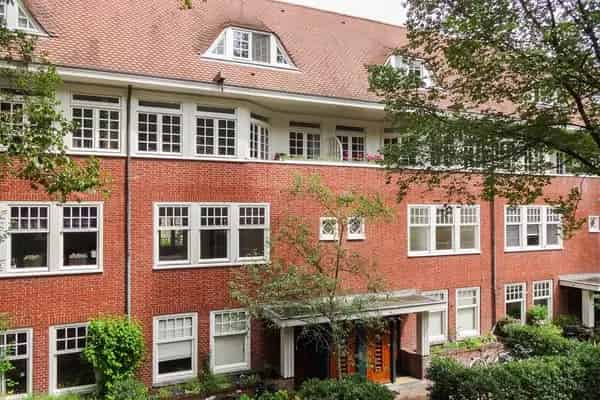 Ruim 4 Kamer Appartement Amsterdam 2 Badkamers Balkon