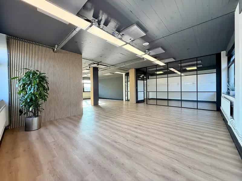 Kantoorruimte te huur Voorschoten 140m²