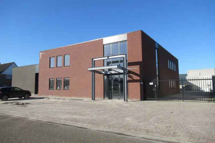 Bedrijfshal te Huur Boekel 665m2